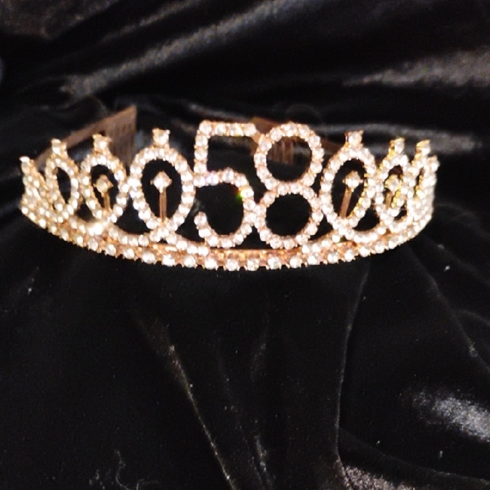 Elegant Gold Tiara with Rhinestones